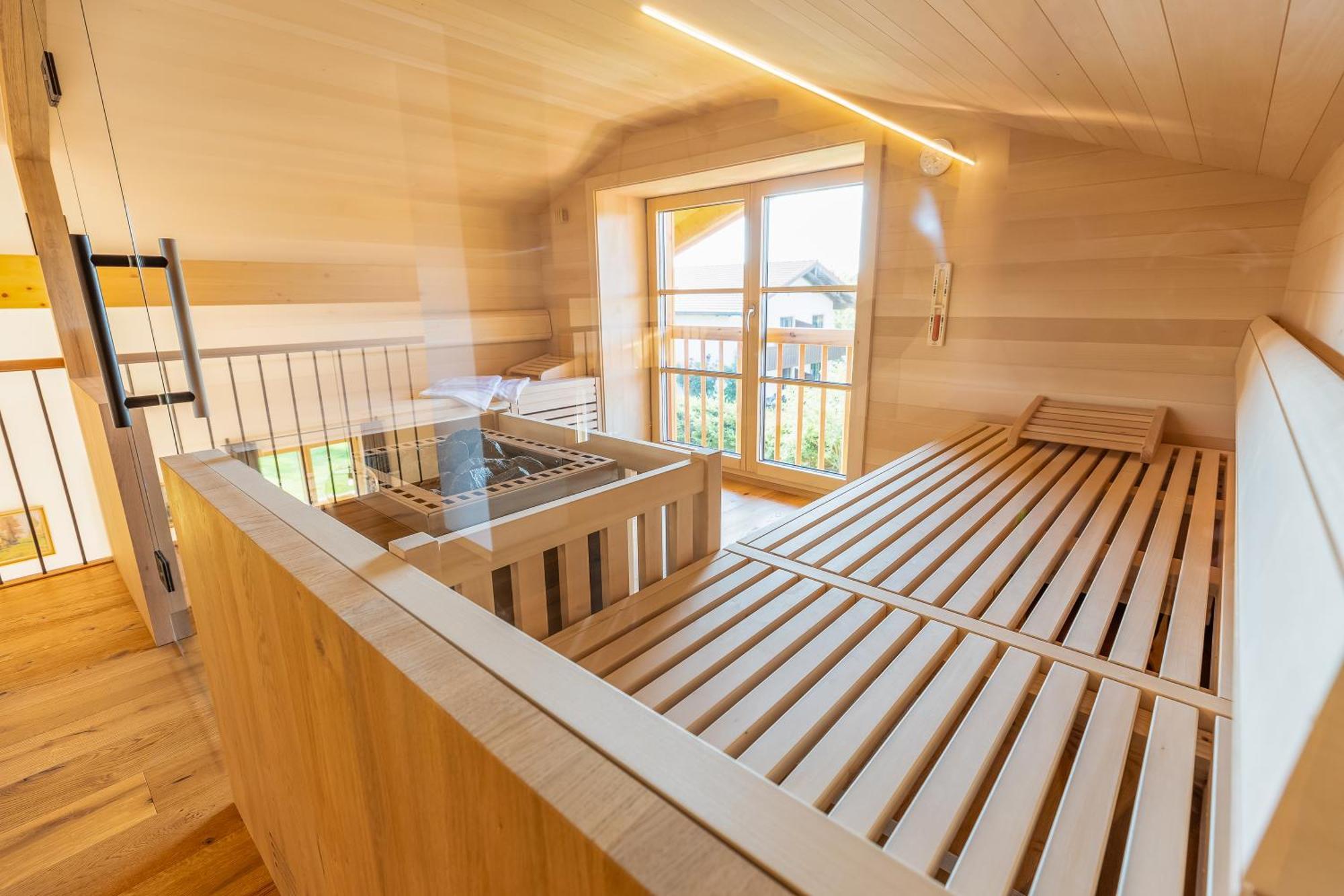 Graf Chiemo - Direkt Am Chiemsee Mit Separatem Seezugang Apartment Chieming