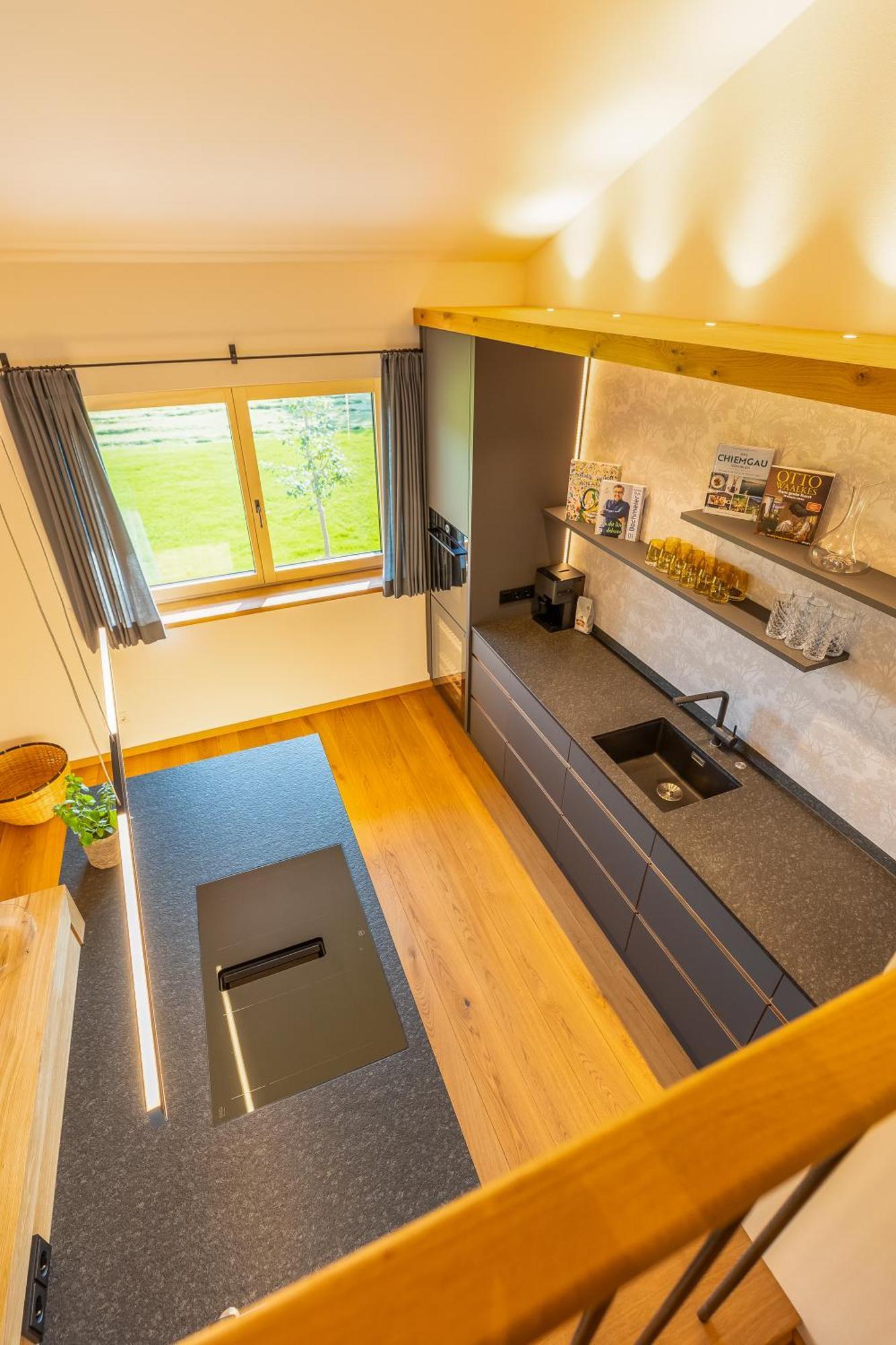 Graf Chiemo - Direkt Am Chiemsee Mit Separatem Seezugang Apartment *