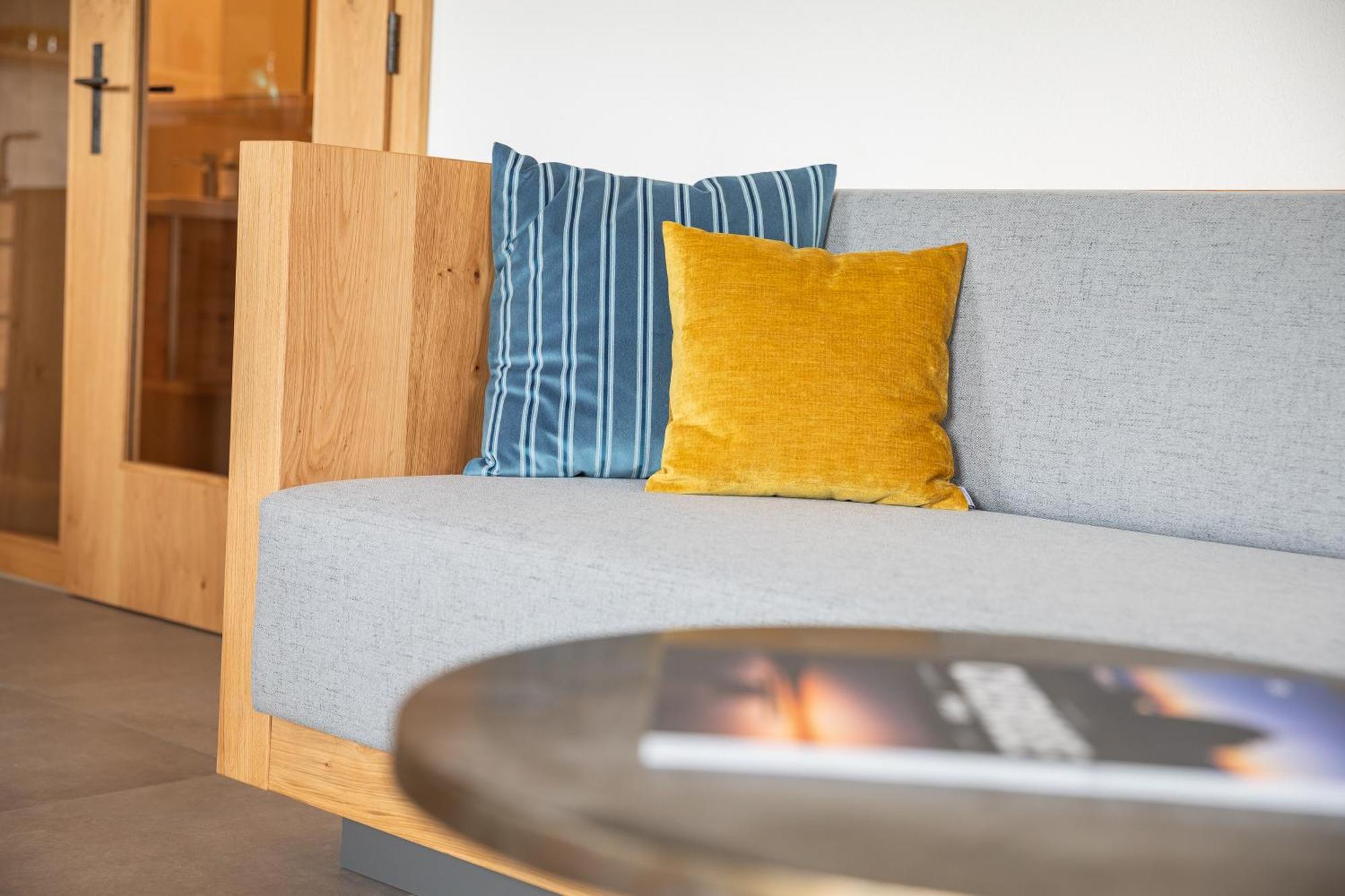 Apartment Graf Chiemo - Direkt Am Chiemsee Mit Separatem Seezugang *